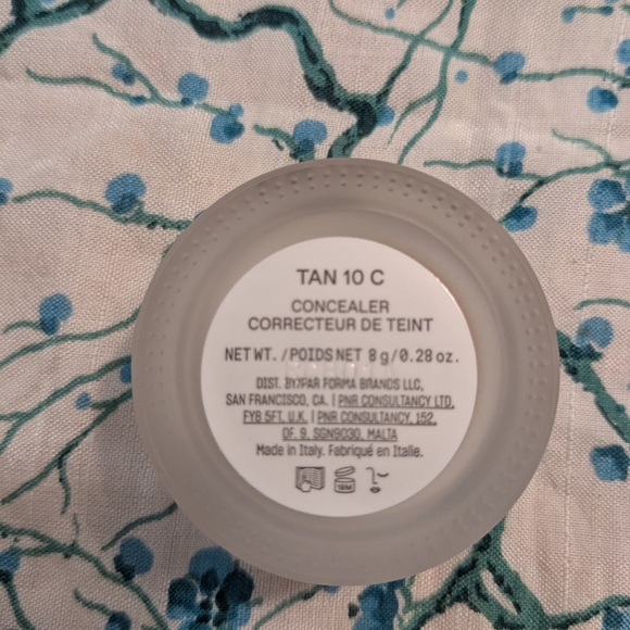 r.e.m. Rem beauty sweetener concealer Tan 10 C - New In Box - Picture 6 of 10